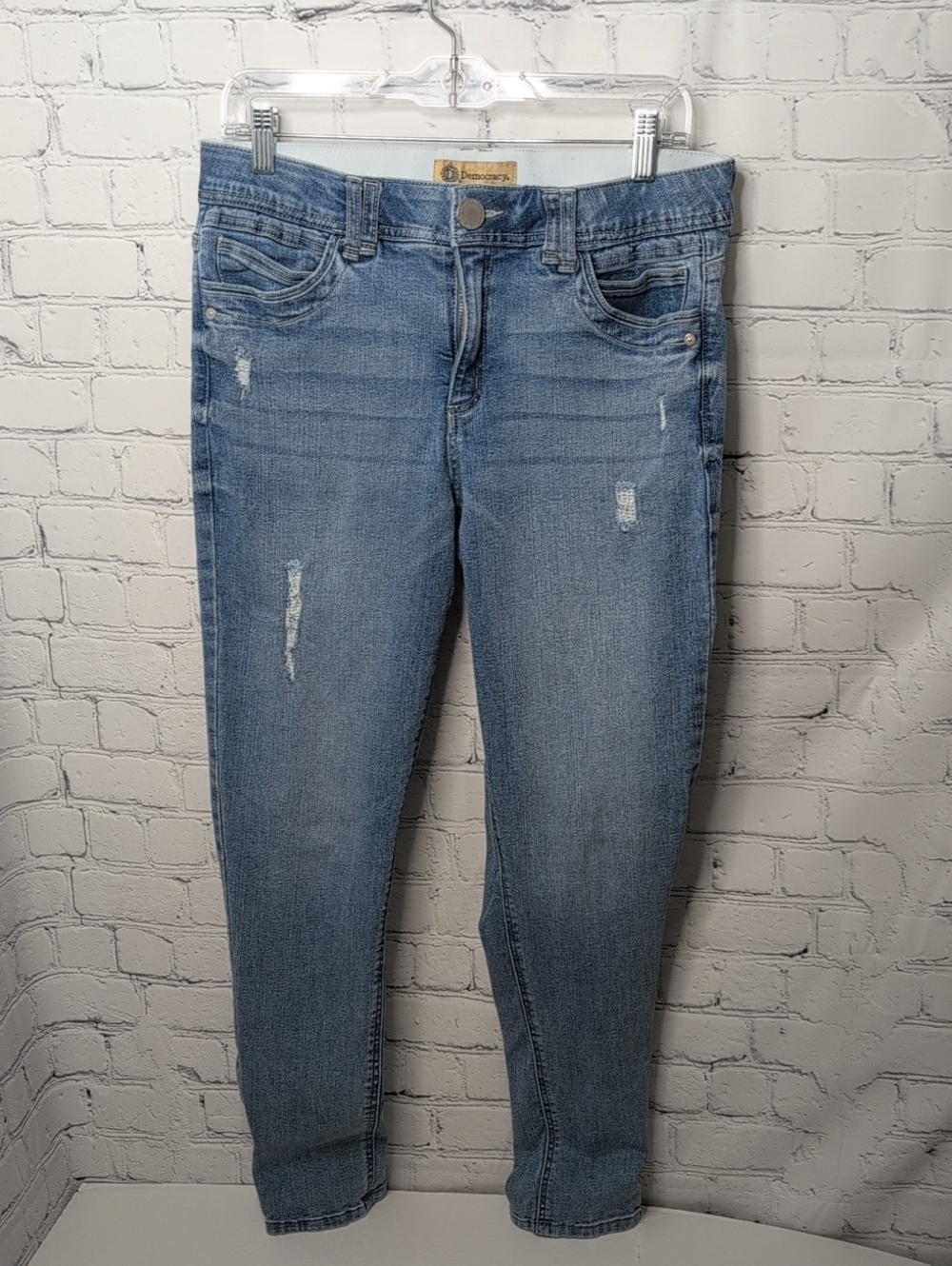 Democracy ab Solution Women's Medium Wash Distressed Skinny Jeans